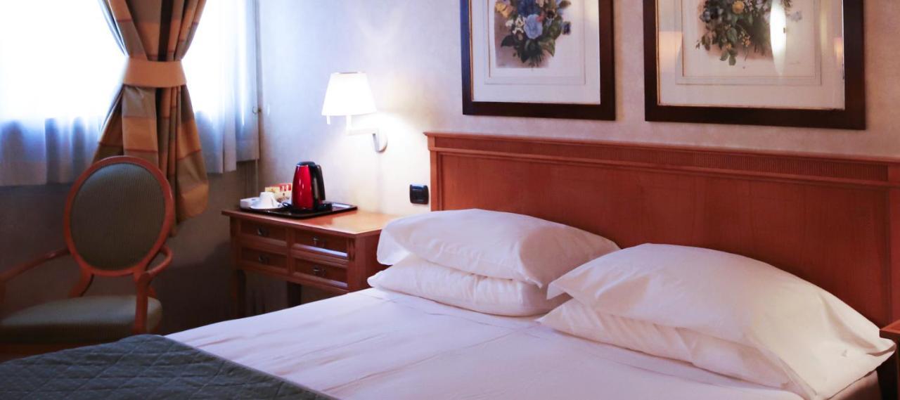 Pregnana Milanese Monica Hotel Fiera מראה חיצוני תמונה