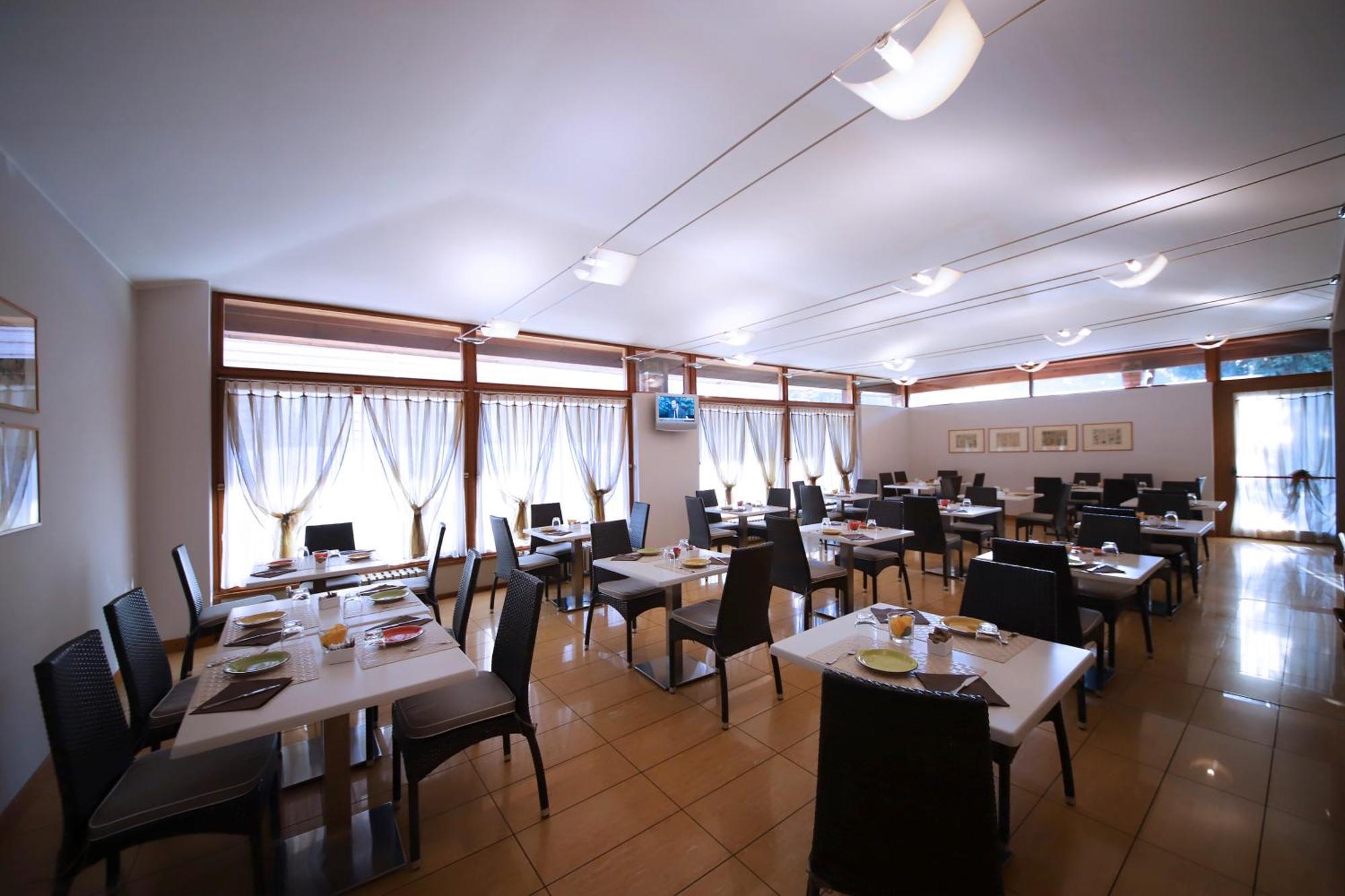 Pregnana Milanese Monica Hotel Fiera מראה חיצוני תמונה