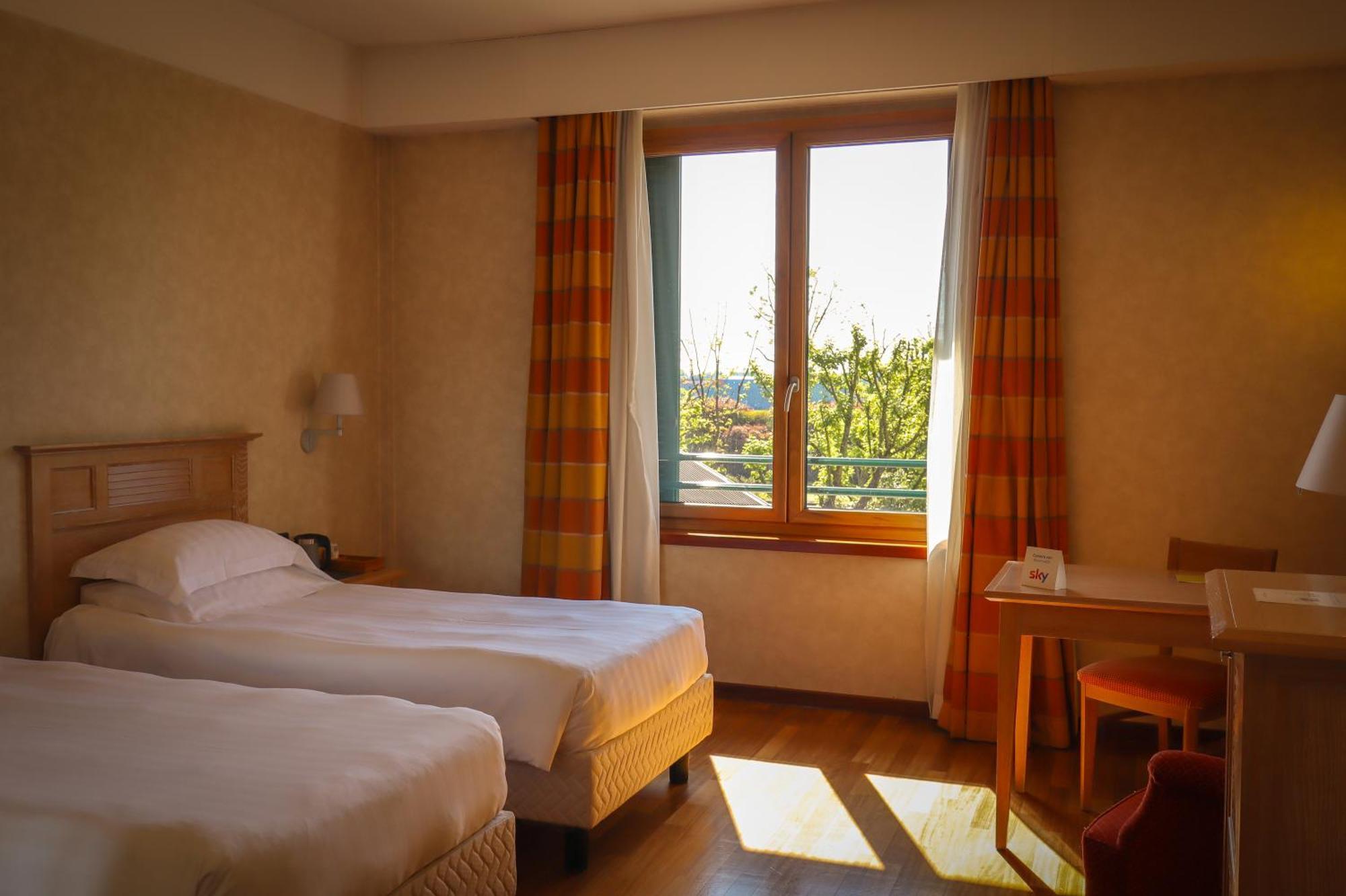 Pregnana Milanese Monica Hotel Fiera מראה חיצוני תמונה